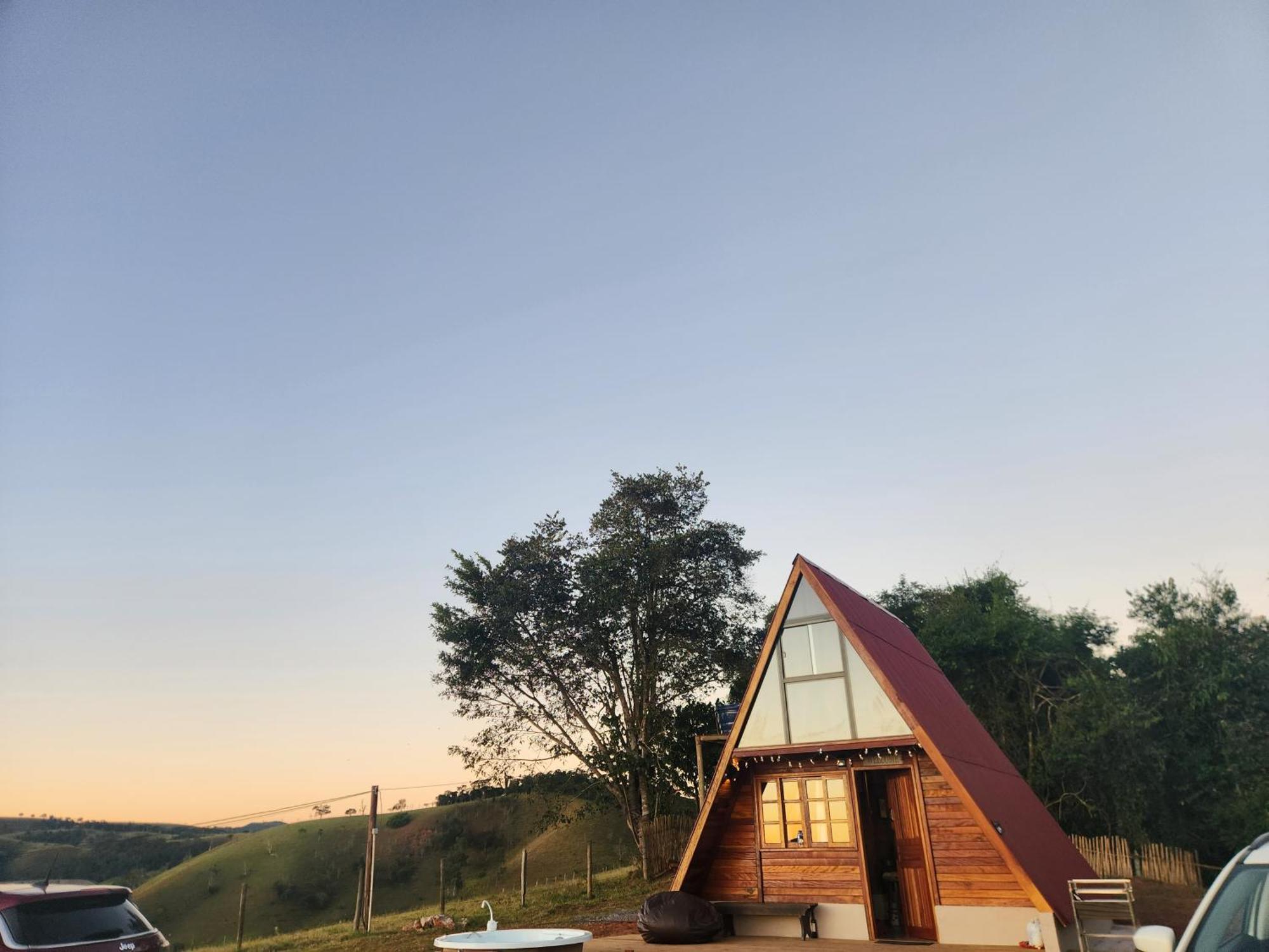 Suisse Chalet By Montjacui - Com Jacuzzi Cunha Extérieur photo